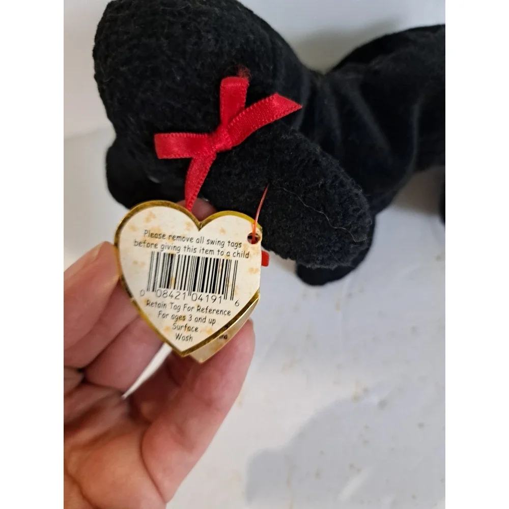 Vintage TY 1997 GiGi the Black Poodle Dog Beanie Baby With Tags 6 in long‎